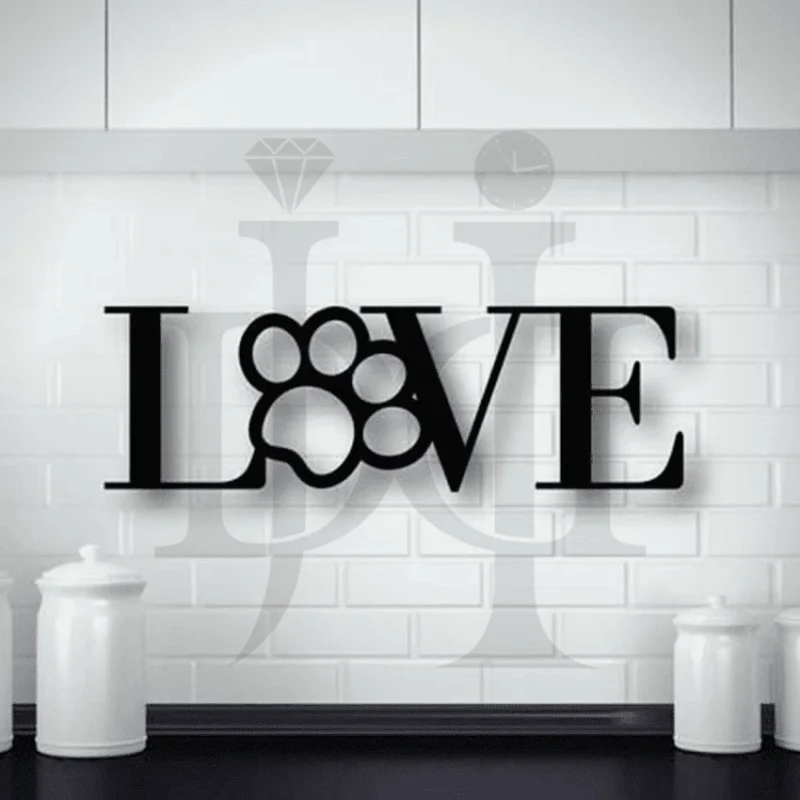 244MDC00474-Metal-Love-Sign