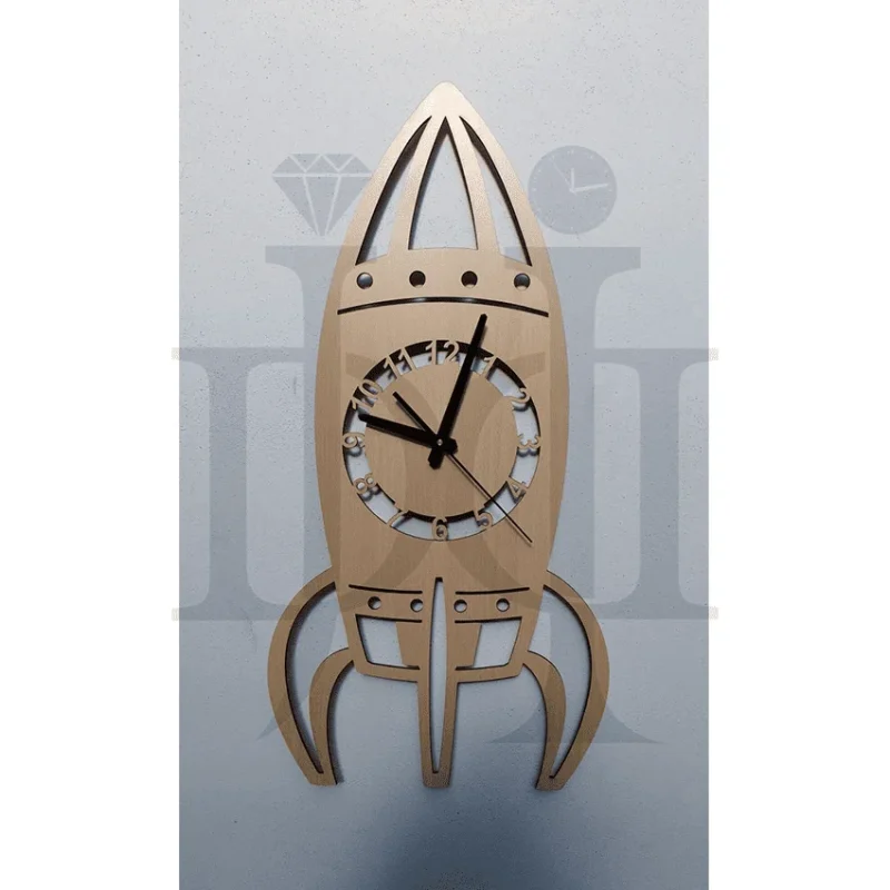 42MDC00272-rocket-wall-clock-1