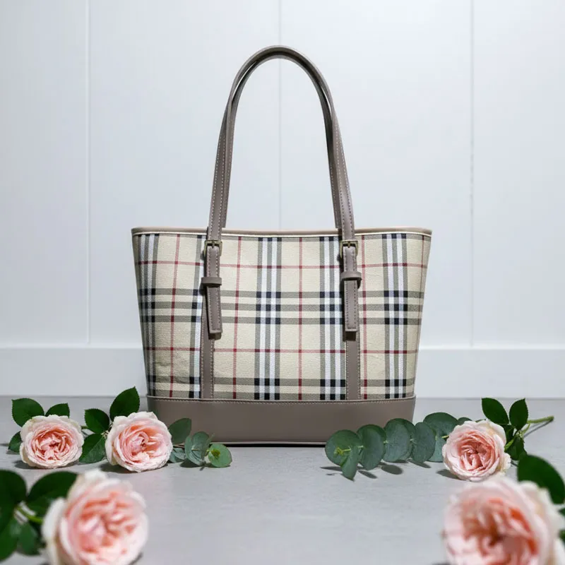 Burberry Nova Check Pattern Ladies Handbag