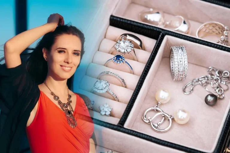 How Many Pieces of Jewelry You Should Wear At One Time-Here’s Your Answer!